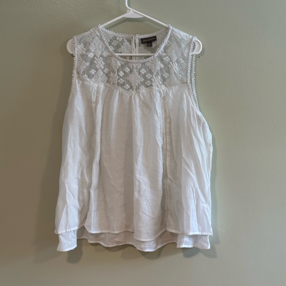 Style & Co. White Sleeveless Blouse